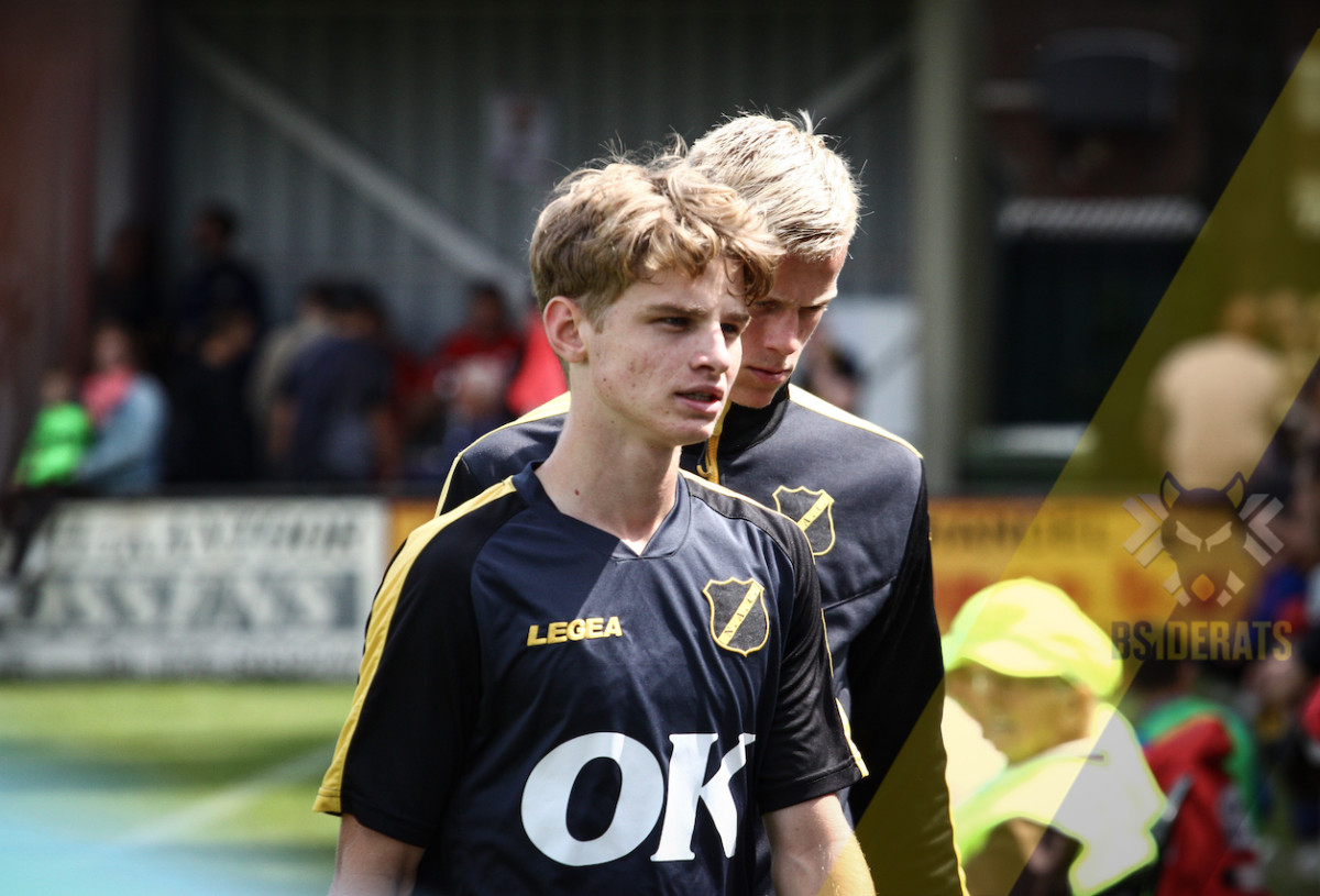 nac kortrijk [2 1] [4 van 92]